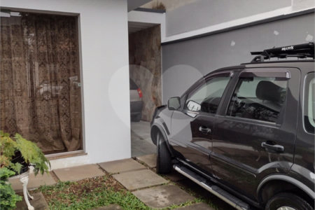 Sobrado à venda com 2 quartos em Campo Belo, São Paulo, SP