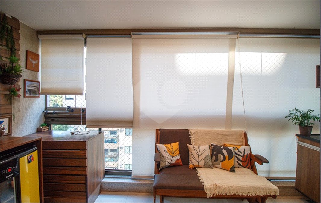 Apartamento à venda com 2 quartos, sendo 1 suíte, em Rio Comprido, Rio de Janeiro, RJ