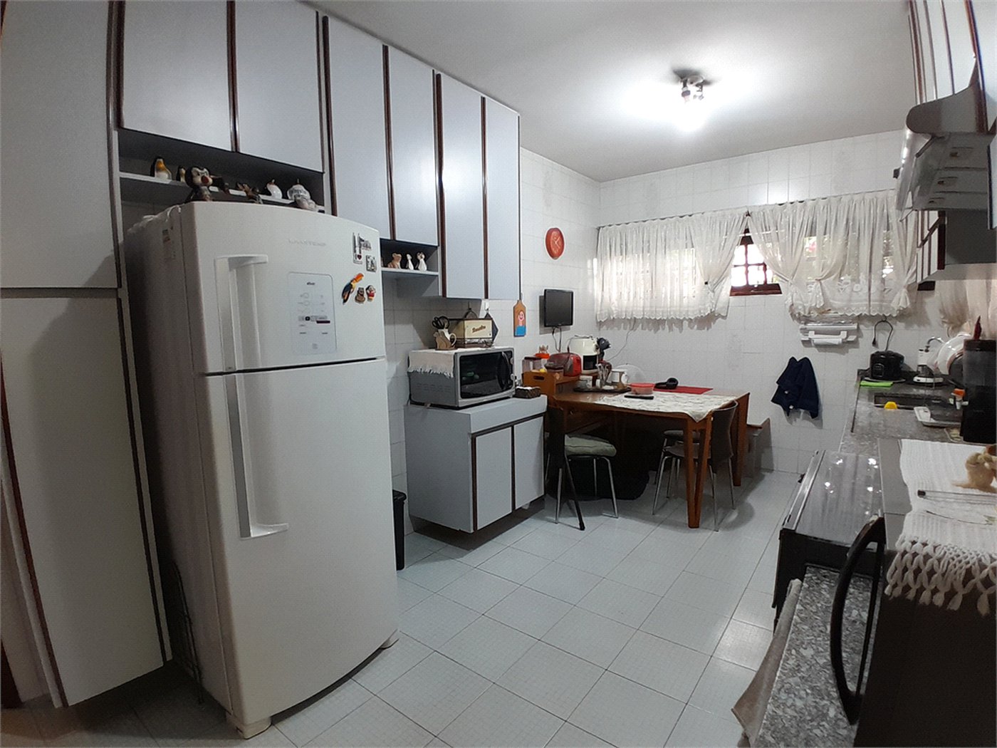 Casa Térrea à venda com 4 quartos, sendo 1 suíte, em Parque Continental, São Paulo, SP