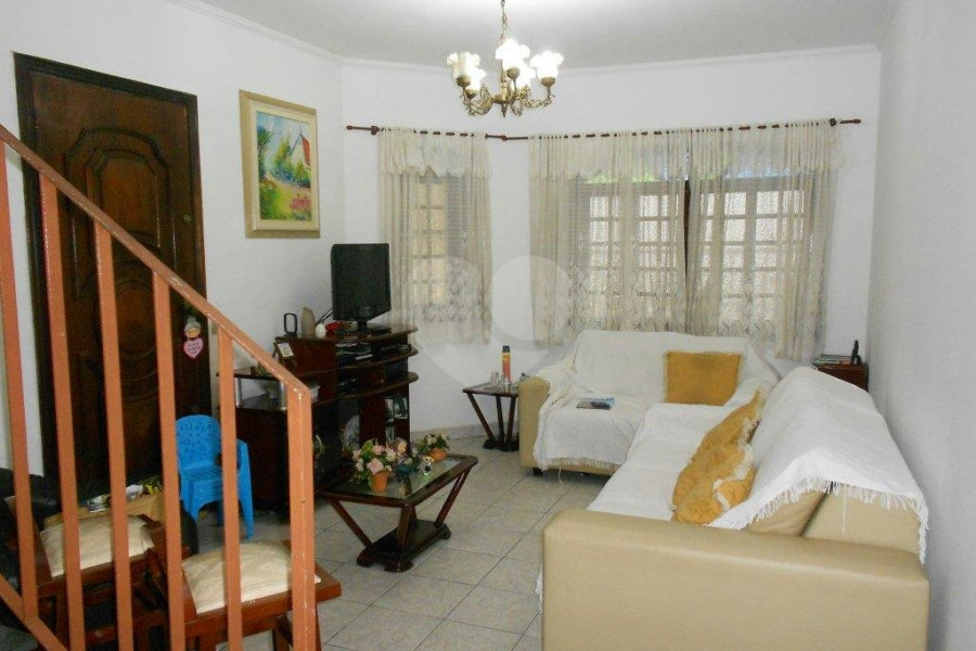 Sobrado à venda com 3 quartos, sendo 2 suítes, em Vila Aurora (zona Norte), São Paulo, SP
