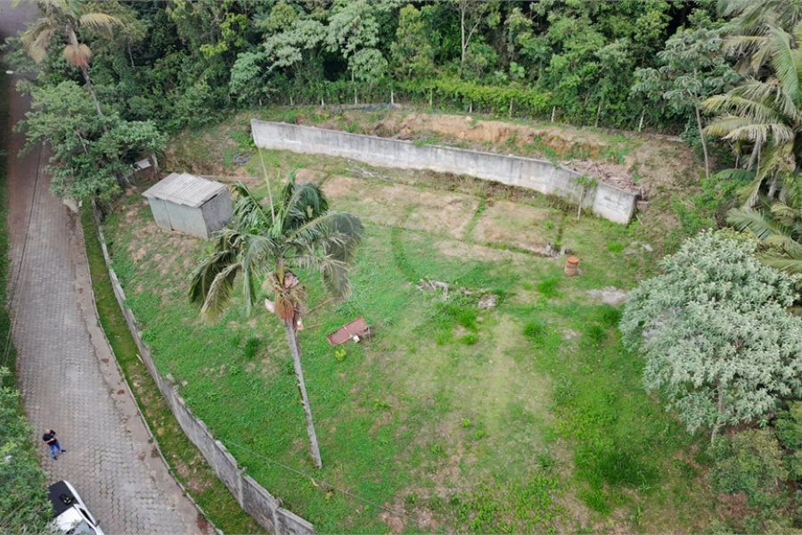 Casa à venda no condomínio Jardim da Montanha I, Mairiporã - SP