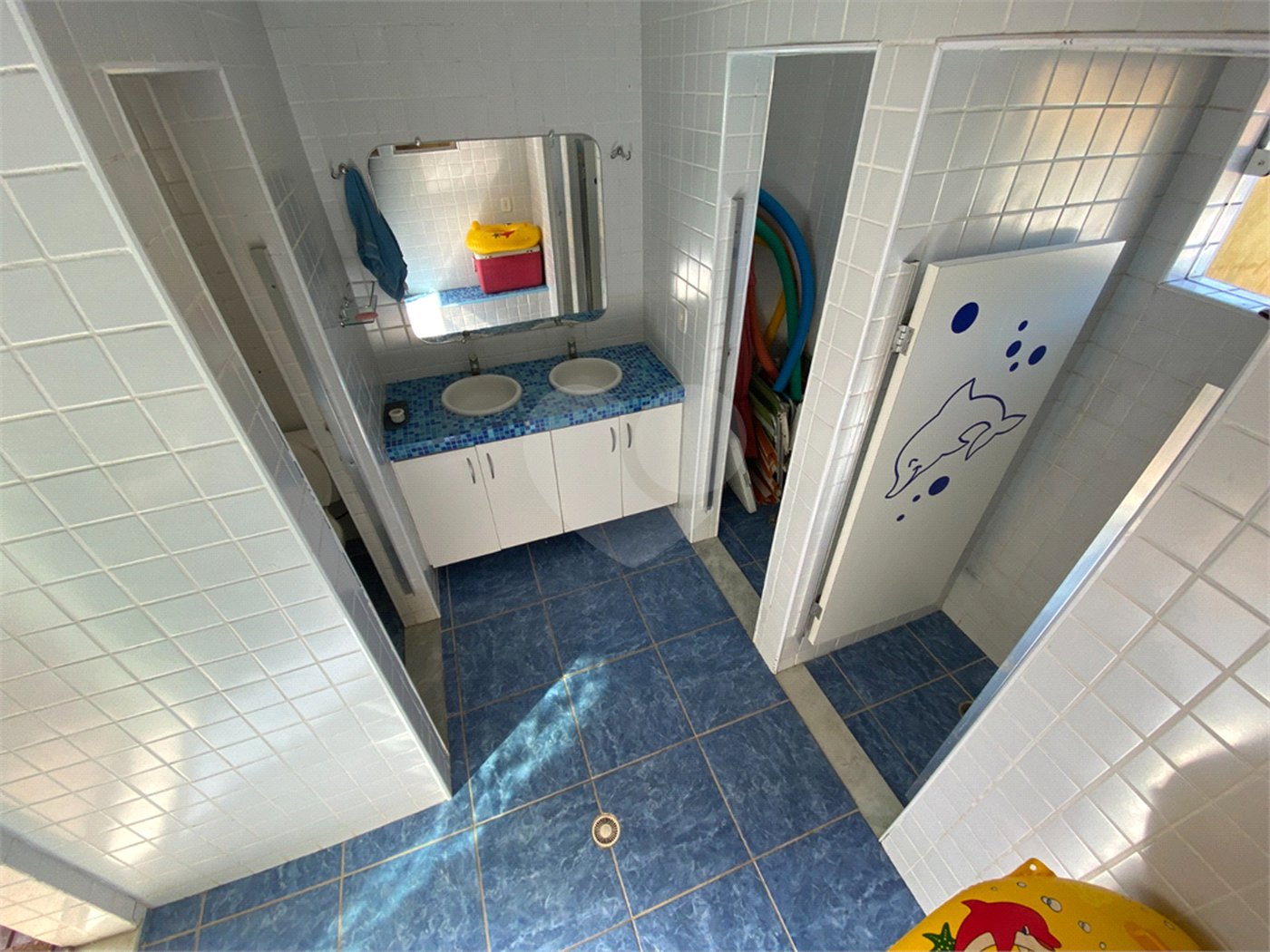 Casa à venda com 5 quartos, sendo 1 suíte,  em Boraceia, Bertioga, SP