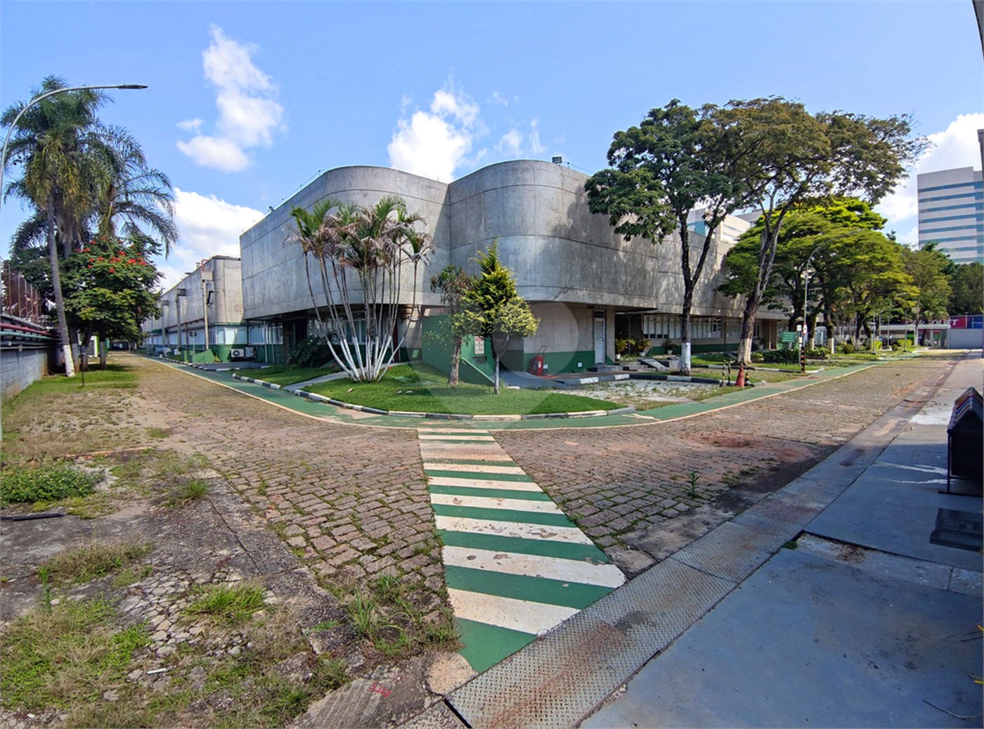 Prédio à venda ou para alugar em Jurubatuba, São Paulo, SP