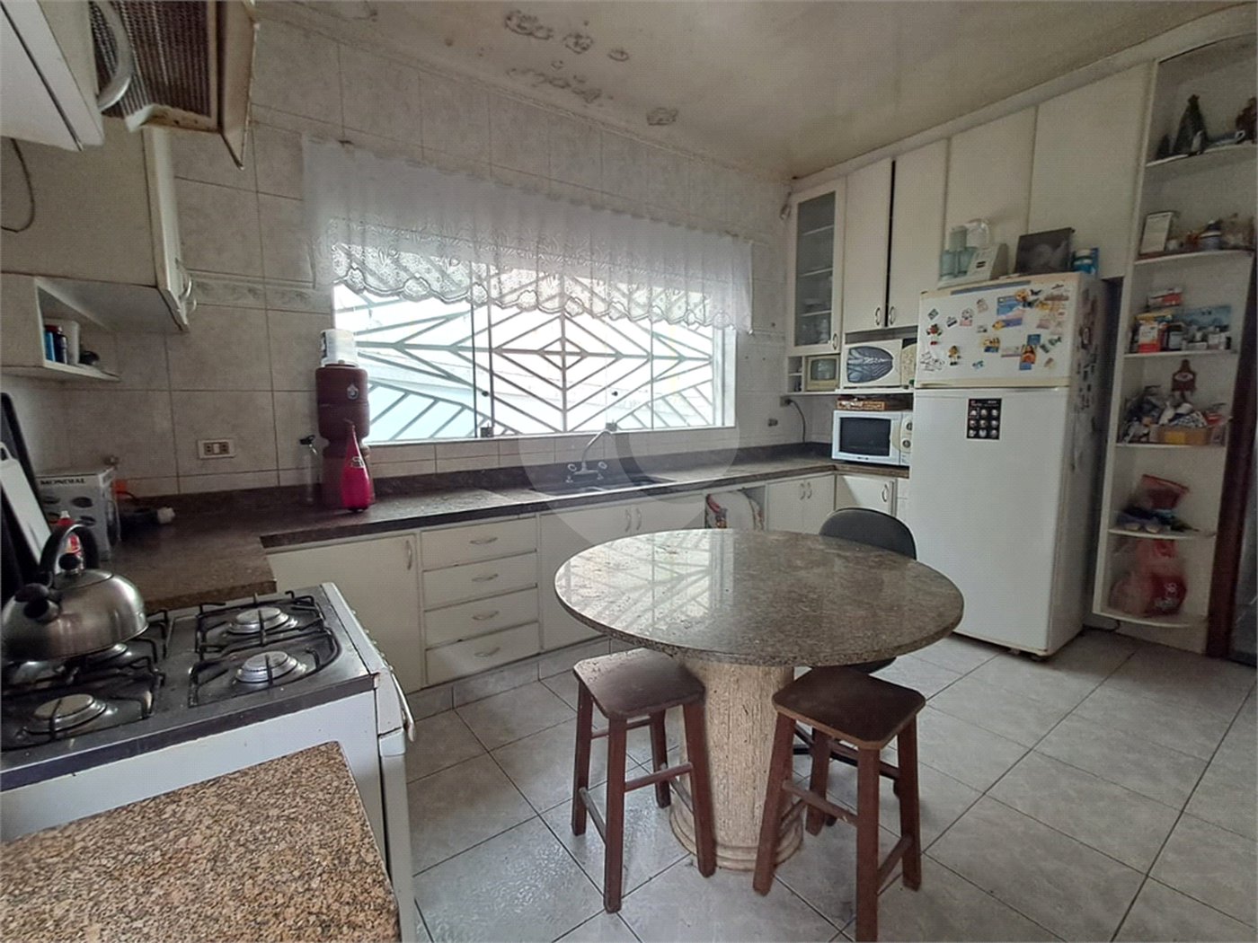 Sobrado à venda com 3 quartos, sendo 1 suíte, em Vila Romana, São Paulo, SP