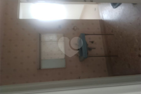 Apartamento à venda com 4 quartos, sendo 1 suíte, em República, São Paulo, SP
