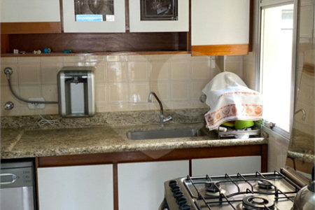 Apartamento à venda com 3 quartos, sendo 1 suíte, em Perdizes, São Paulo, SP