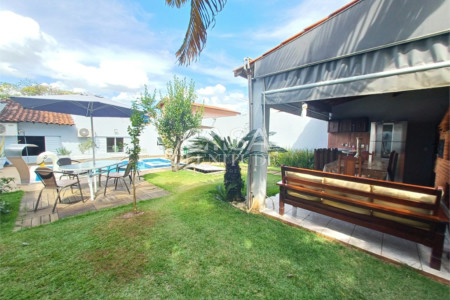 Casa à venda com 3 quartos, sendo 1 suíte,  em Jardim do Sol, Sorocaba, SP