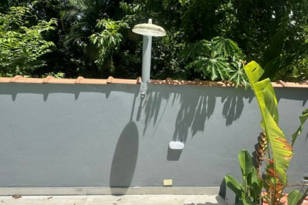 Sobrado com 3 dormitórios à venda, 269 m² por R$ 1.280.000,00 - Sertão do Camburi - São Sebastião/SP