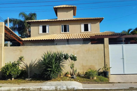 Casa à venda com 3 quartos, sendo 2 suítes,  em São José, Armação dos Búzios, RJ