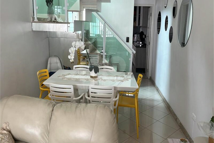 Sobrado à venda com 3 quartos, sendo 1 suíte,  em Jaçanã, São Paulo, SP