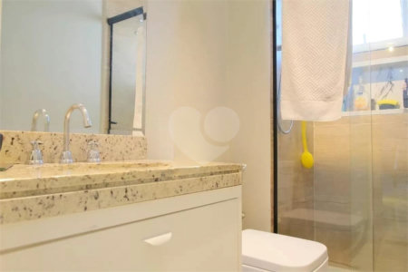 Apartamento à venda com 3 quartos, sendo 1 suíte,  em Vila Matilde, São Paulo, SP