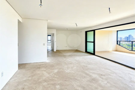 Apartamento à venda com 3 suítes em Chácara Santo Antônio, São Paulo, SP
