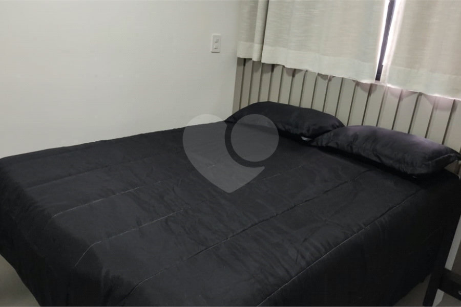 Apartamento à venda com 2 quartos em Vila Galvão, Guarulhos, SP