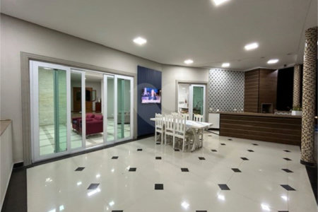 Casa à venda com 4 suítes no condomínio Aruã Eco Park, Mogi das Cruzes - SP