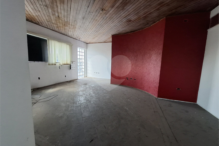 Prédio à venda em Imirim, São Paulo, SP