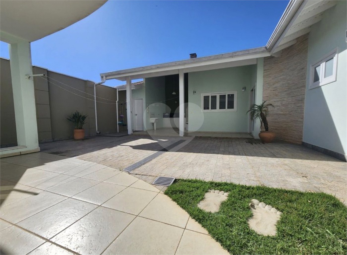 Casa à venda com 3 suítes no condomínio Villagio Di Verona, Vinhedo - SP