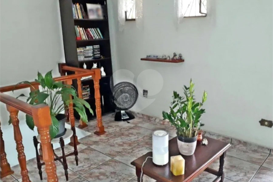 Sobrado à venda com 4 quartos em Limão, São Paulo, SP