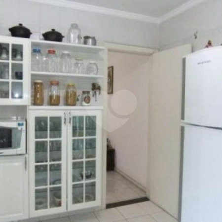 Casa à venda com 3 suítes em Vila Universitária, São Paulo, SP