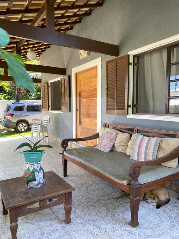 Casa em condomínio à venda com 3 quartos, sendo 2 suítes, em Caravelas, Armação dos Búzios, RJ