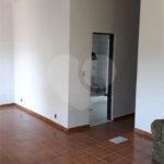 Casa à venda com 2 quartos em Mato Dentro, Mairiporã, SP