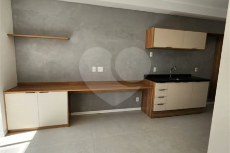 Apartamento à venda ou para alugar com 1 suíte em Santana, São Paulo, SP