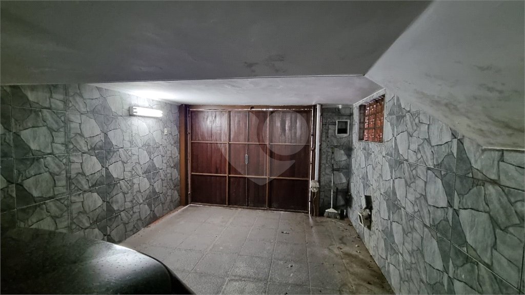 Sobrado à venda com 4 quartos em Vila Dom Pedro II, São Paulo, SP