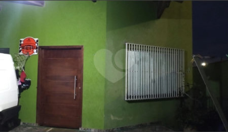 Casa à venda com 5 quartos, sendo 1 suíte,  em Parque do Colégio, Suzano, SP