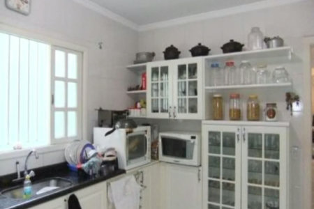 Casa à venda com 3 suítes em Vila Universitária, São Paulo, SP