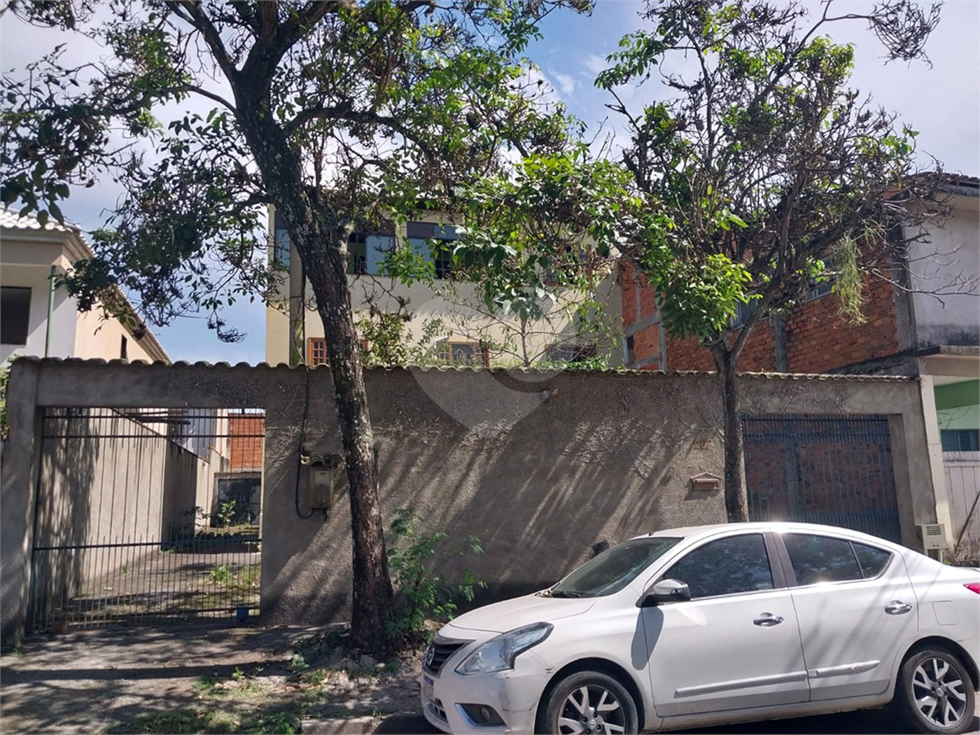 Casa à venda ou para alugar com 4 quartos, sendo 2 suítes, em Campo Grande, Rio de Janeiro, RJ