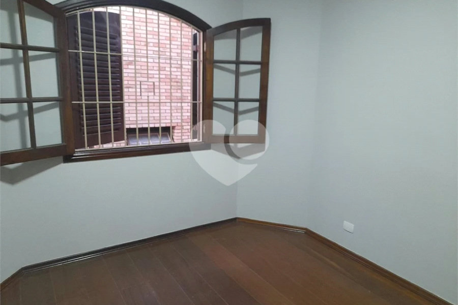 Sobrado à venda com 4 quartos, sendo 1 suíte, em Jaçanã, São Paulo, SP