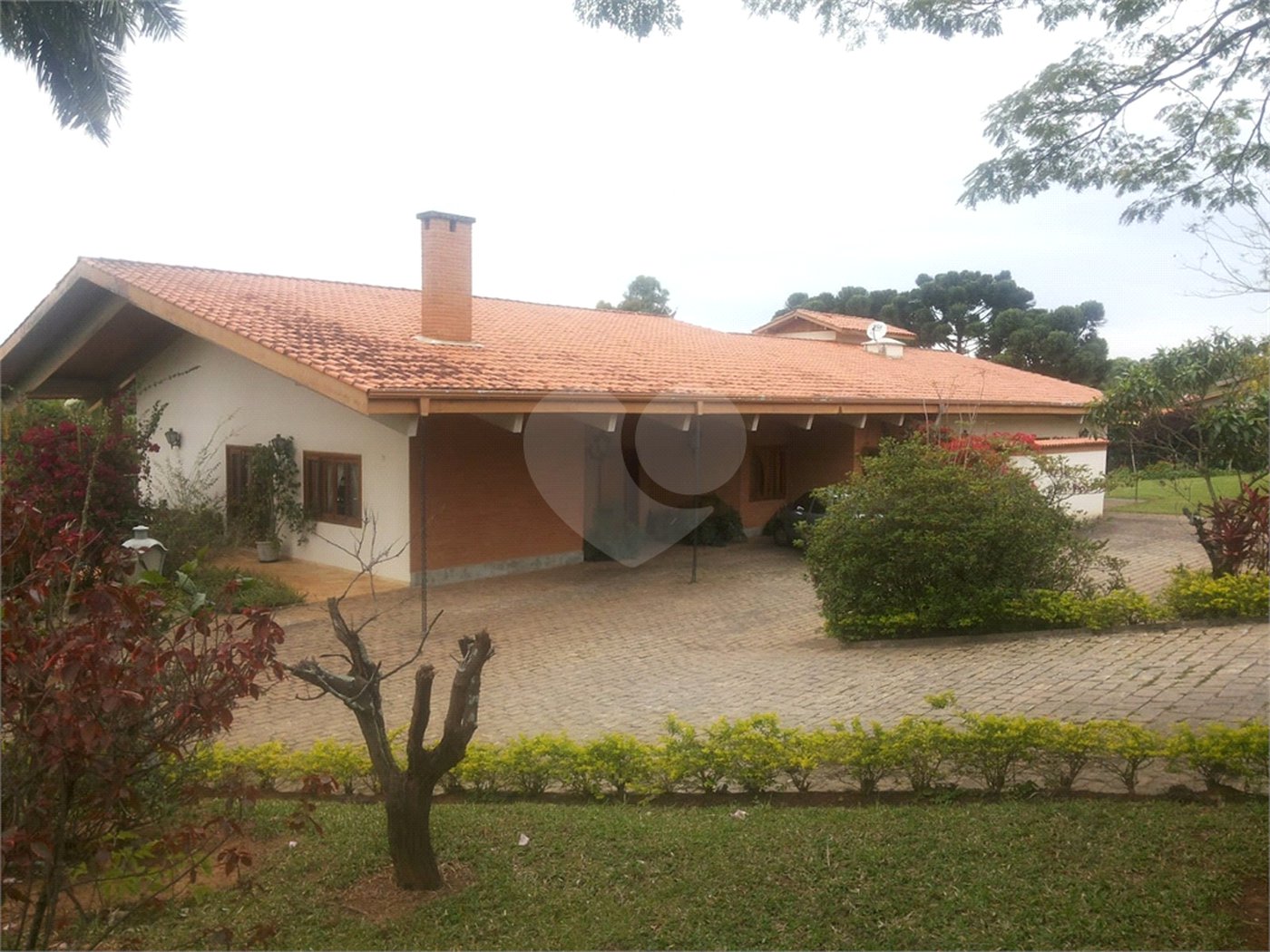 Casa à venda com 3 suítes no condomínio Acmti - Colinas do Mosteiro, Terras de Itaici e Recanto dos Pássaros, Indaiatuba - SP