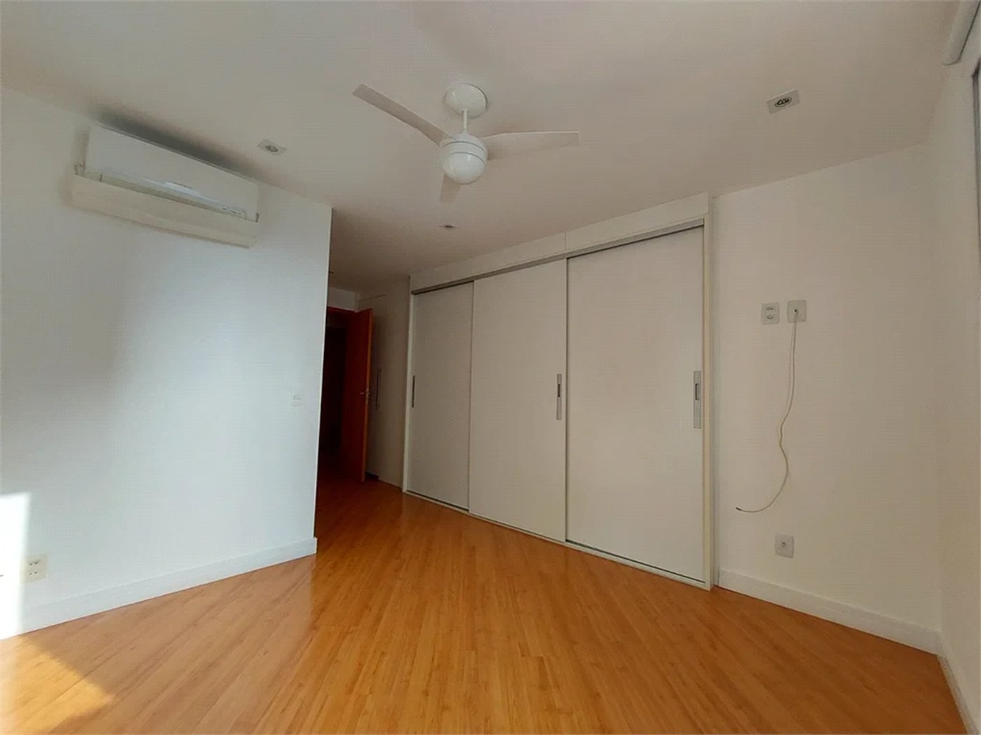 Apartamento à venda com 3 quartos, sendo 2 suítes, em Vila Leopoldina, São Paulo, SP