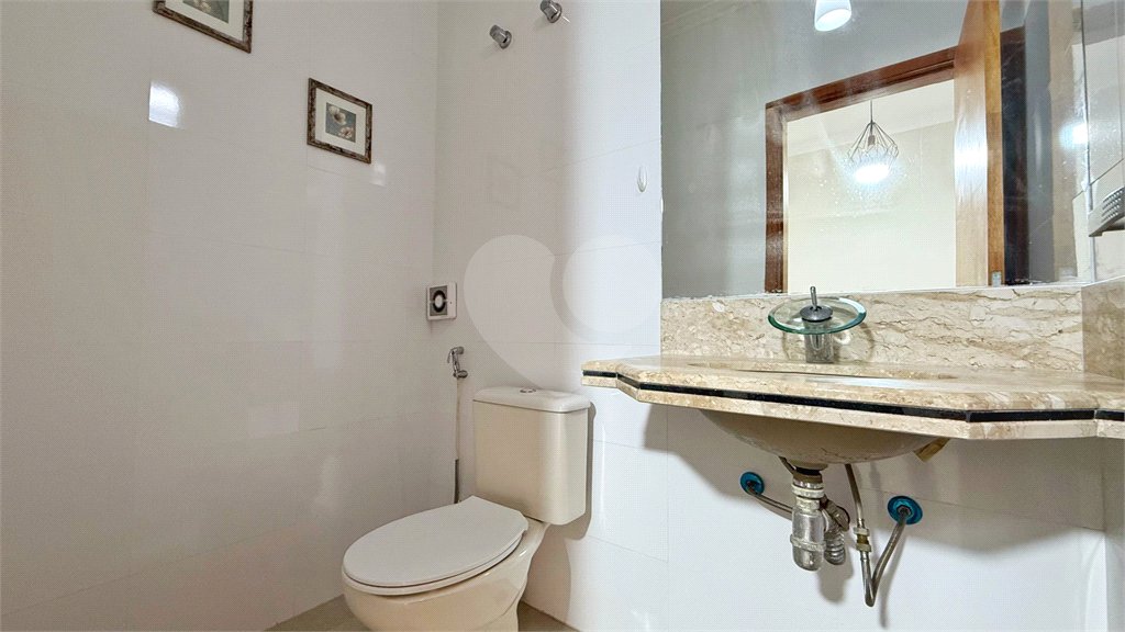 Casa à venda ou para alugar com 3 quartos, sendo 1 suíte,  no condomínio Portal de Itaici, Indaiatuba - SP