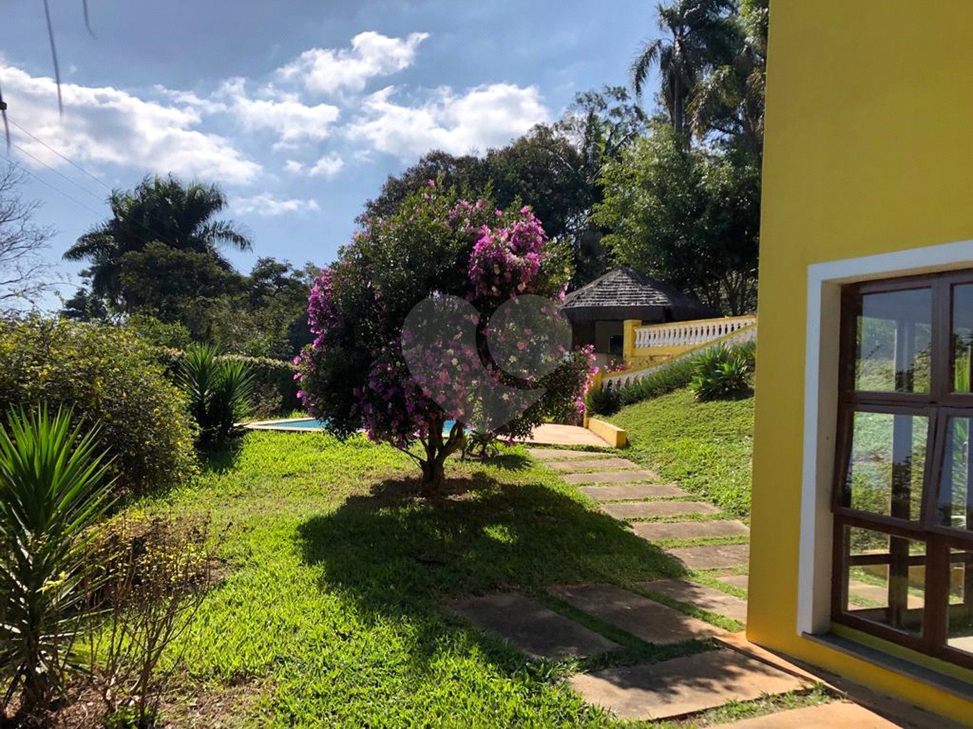 Casa Térrea à venda com 4 quartos, sendo 2 suítes, em Roseira, Mairiporã, SP