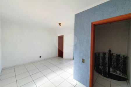 Casa à venda com 3 quartos, sendo 2 suítes, em Vila Independência, Sorocaba, SP