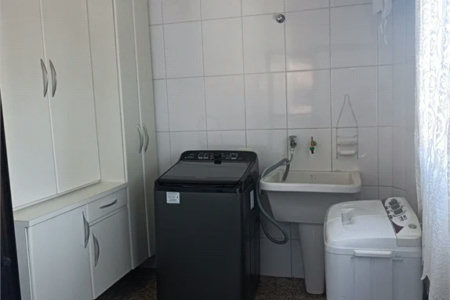 Sobrado à venda com 5 quartos, sendo 4 suítes,  em Rolinópolis, São Paulo, SP