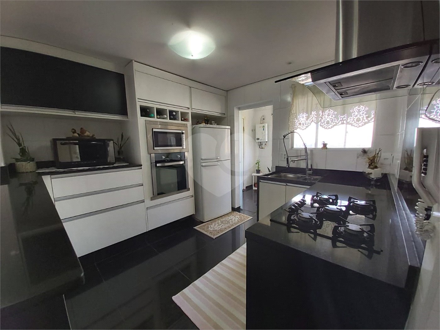Apartamento à venda com 3 quartos, sendo 2 suítes, em Vila Andrade, São Paulo, SP