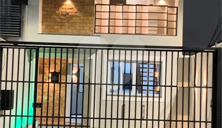 Sobrado à venda com 3 quartos, sendo 1 suíte, em Vila Maria Alta, São Paulo, SP
