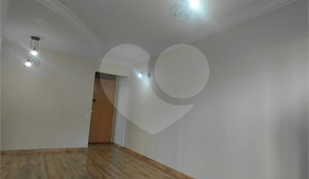 Apartamento para alugar com 4 quartos, sendo 1 suíte, em Vila Sônia, São Paulo, SP