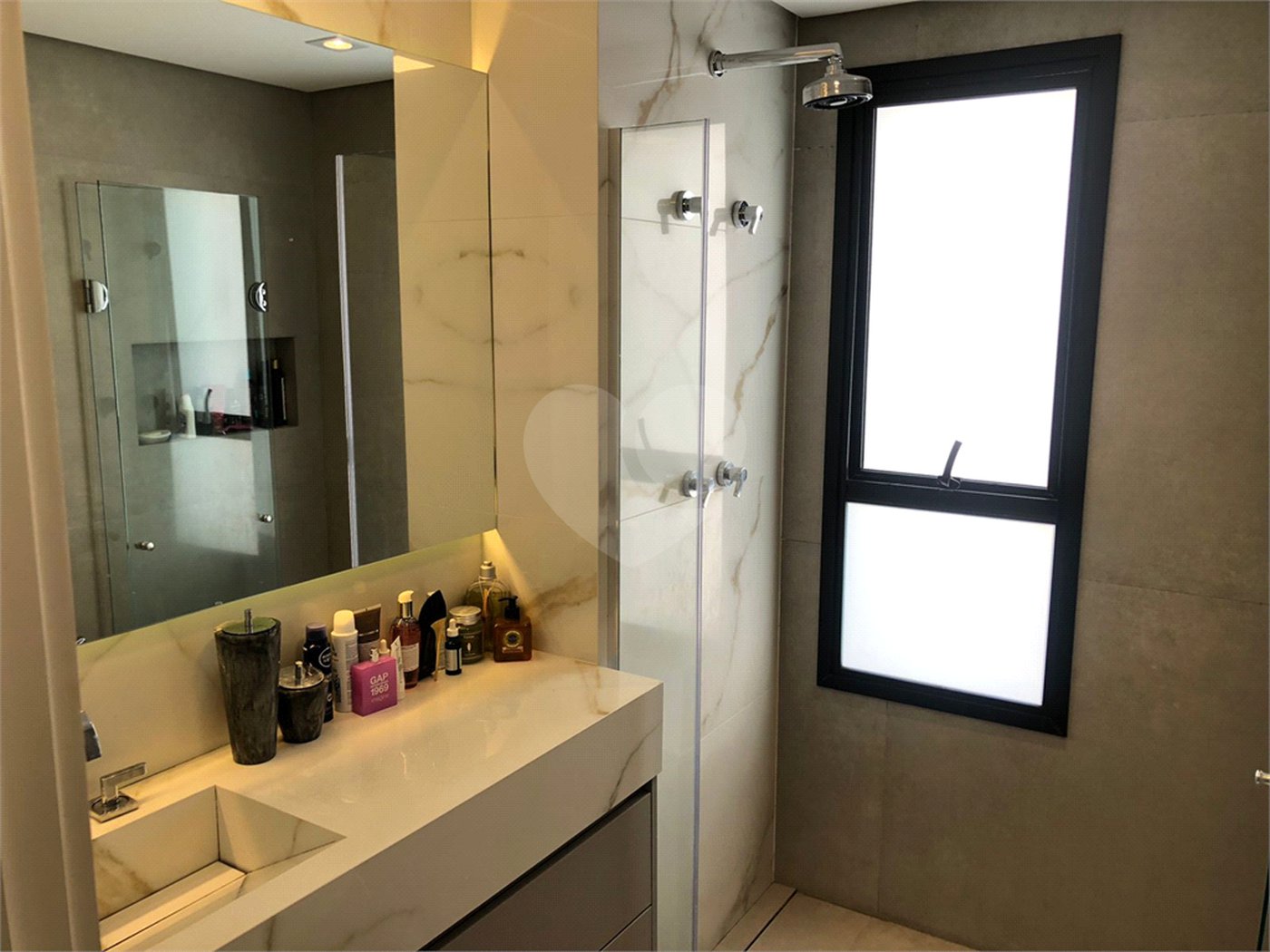 Apartamento à venda com 2 quartos, sendo 1 suíte, em Perdizes, São Paulo, SP