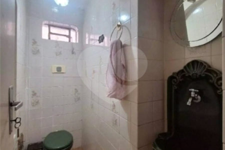 Sobrado à venda com 3 quartos, sendo 1 suíte, em Vila Clementino, São Paulo, SP