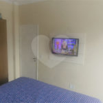 Apartamento à venda com 2 quartos em Maracanã, Praia Grande, SP