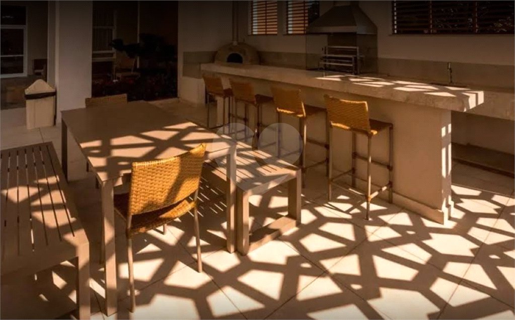 Apartamento à venda com 3 quartos, sendo 1 suíte,  em Jardim Vazani, São Paulo, SP