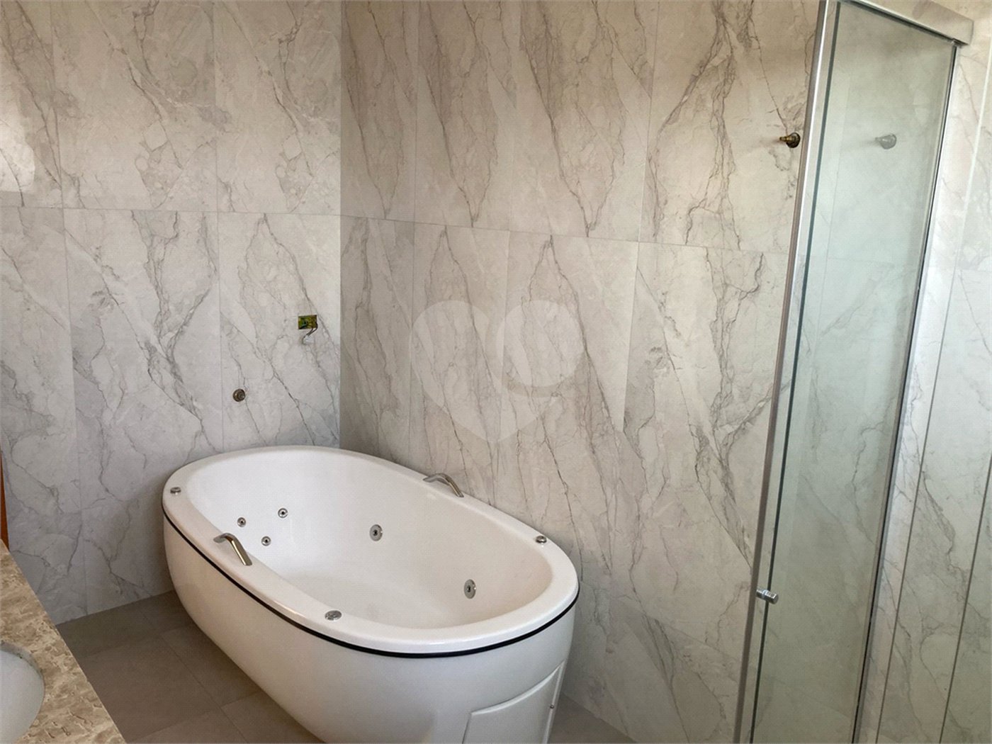 Casa à venda com 4 quartos, sendo 3 suítes,  no condomínio Reserva Granja Anita, Mogi das Cruzes - SP