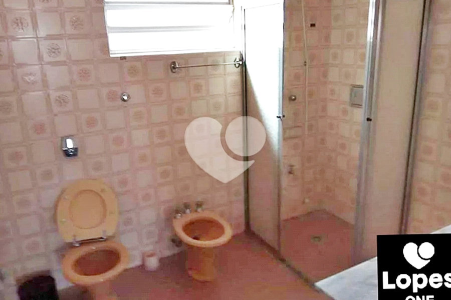 Sobrado à venda ou para alugar com 3 quartos, sendo 1 suíte, em Vila Guilherme, São Paulo, SP