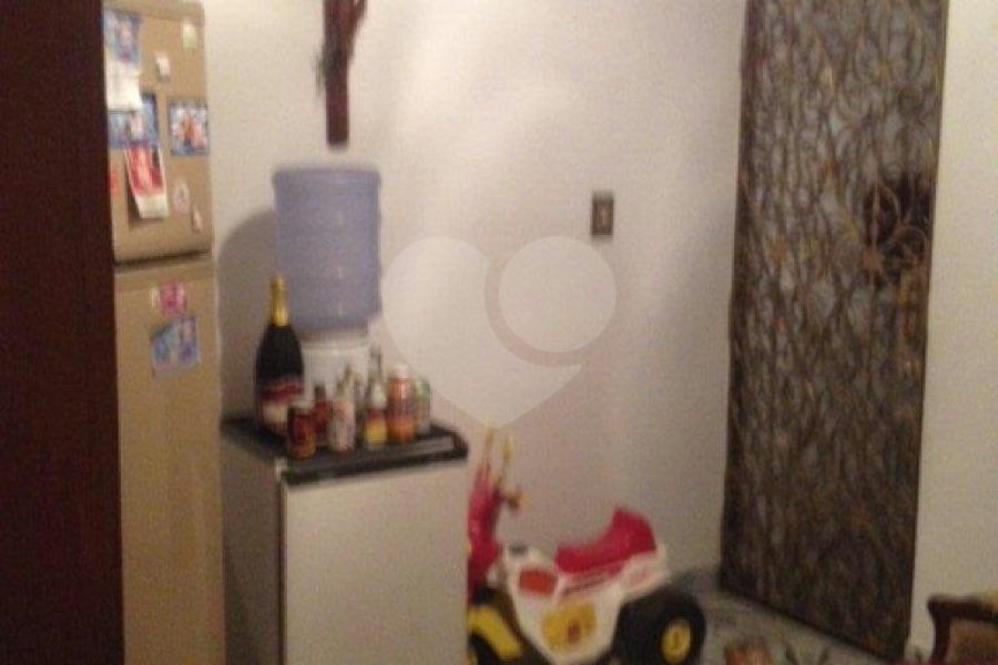 Casa à venda com 4 quartos, sendo 3 suítes, em Vila Paiva, São Paulo, SP