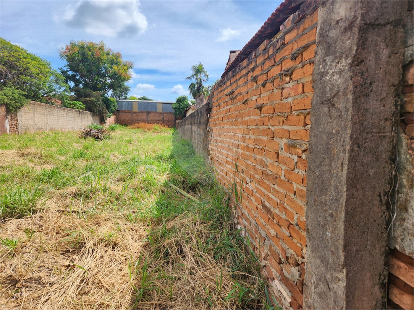 Terreno à venda em Jardim Quitandinha, Araraquara, SP