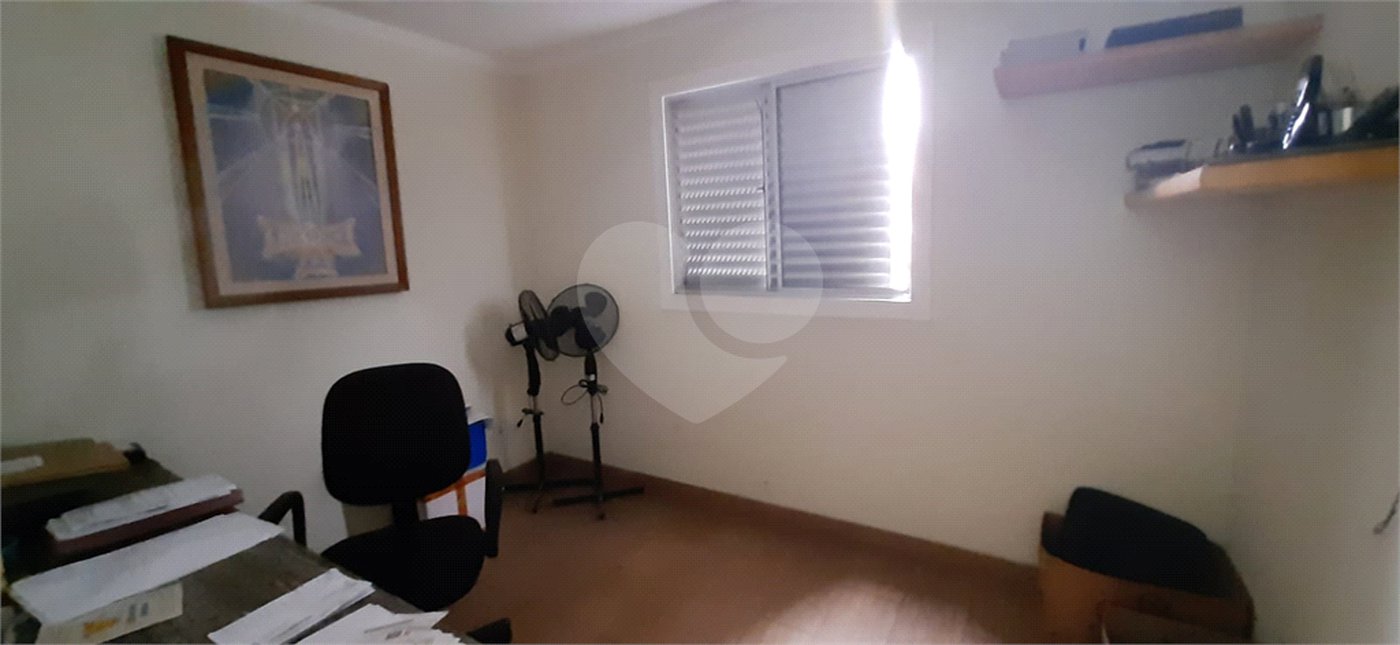 Sobrado à venda com 4 quartos, sendo 1 suíte, em Vila Lúcia, São Paulo, SP