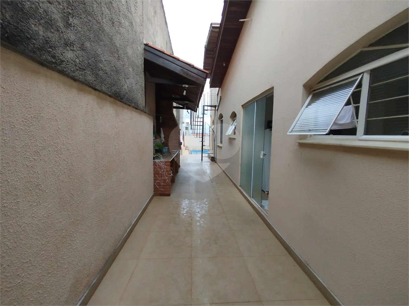 Casa à venda com 3 quartos, sendo 1 suíte, em Jardim Leocádia, Sorocaba, SP
