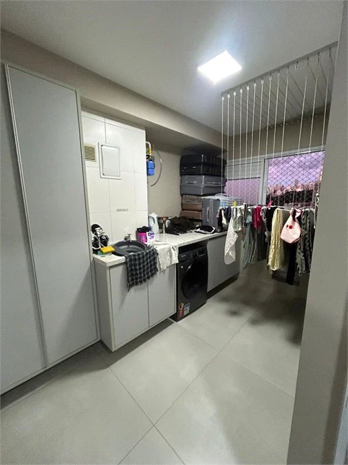 Apartamento à venda com 3 quartos, sendo 1 suíte,  em Jardim Vazani, São Paulo, SP
